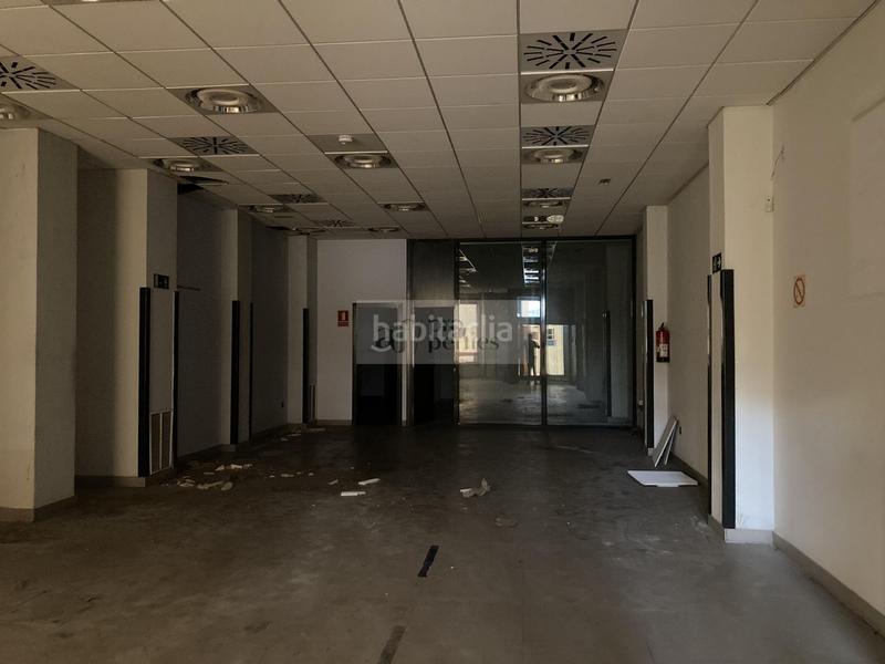 Foto dd7f36b1-1a5f-460b-936a-4ab01157374b. Local comercial a As Travesas - Balaidos Vigo
