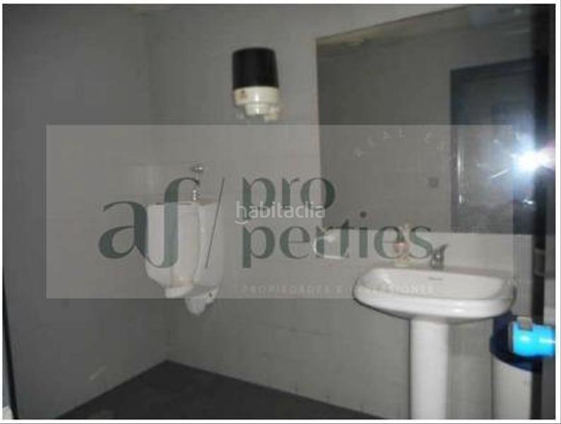 Foto f0d244ab-423e-49b6-af25-0ce2faed6763. Local comercial a As Travesas - Balaidos Vigo