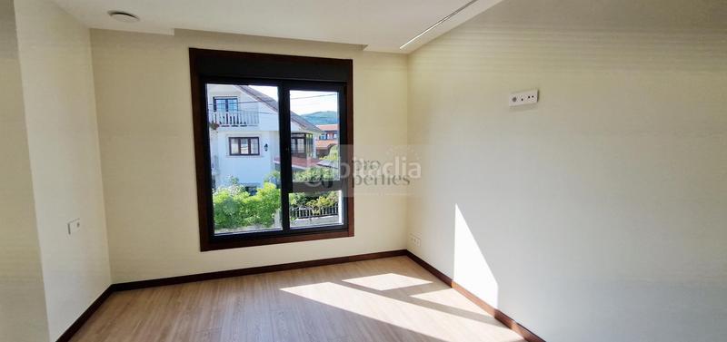 Foto caee7447-ffd6-4ae9-af2d-a2302fda7148. Chalet con riscaldamento in Baiona