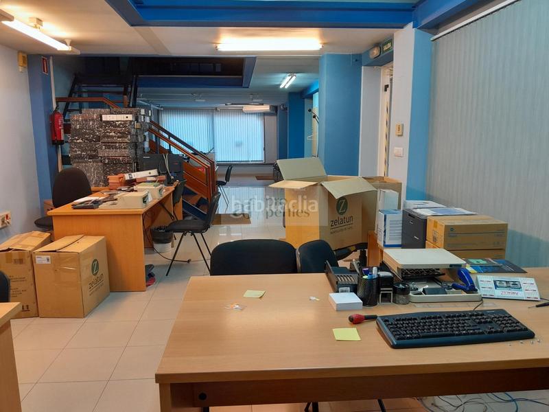 Foto 2c41189b-0c28-48be-8993-1289018cfaf5. Alquiler local comercial local en Centro - Areal Vigo