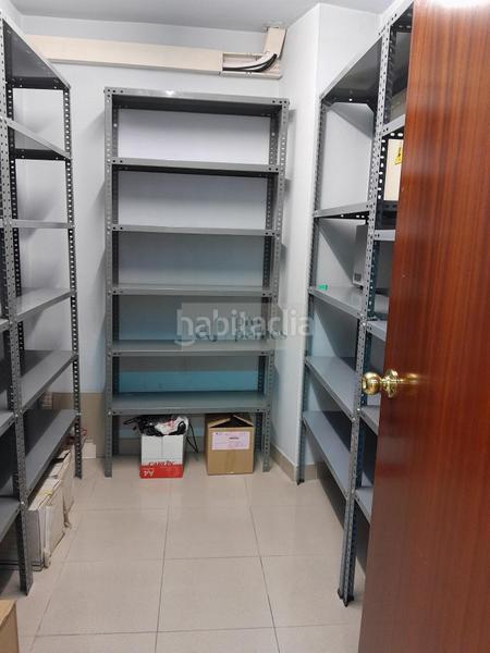 Foto 0d31e5f3-6d3e-4a38-930f-647ec4146a2b. Lloguer local comercial a Centro - Areal Vigo