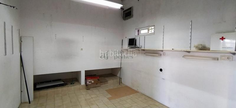 Foto fe683c71-ff8f-4ab8-8c4a-b4a4fc585322. Alquiler local comercial local en As Travesas - Balaidos Vigo