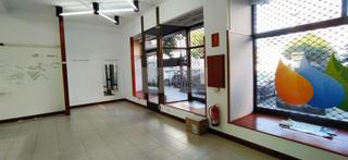 Location Local commercial  Eugenio kraff. Vigolocal