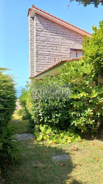 Foto b56900b5-2a19-47cb-9bad-c7b6a4b4afab. Chalet  en Coruxo - Oia - Saiáns Vigo