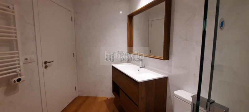 Foto ecf74244-62a5-45d6-bafe-dadf9ce4b4dc. Piso  en Sanxenxo pueblo Sanxenxo