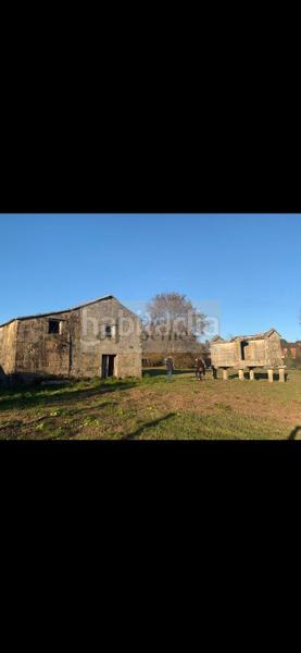 Foto 440c035e-b92f-4276-8cf5-e338edaf1769. Bauernhof in lg soaxe-seixo 11 in Marín