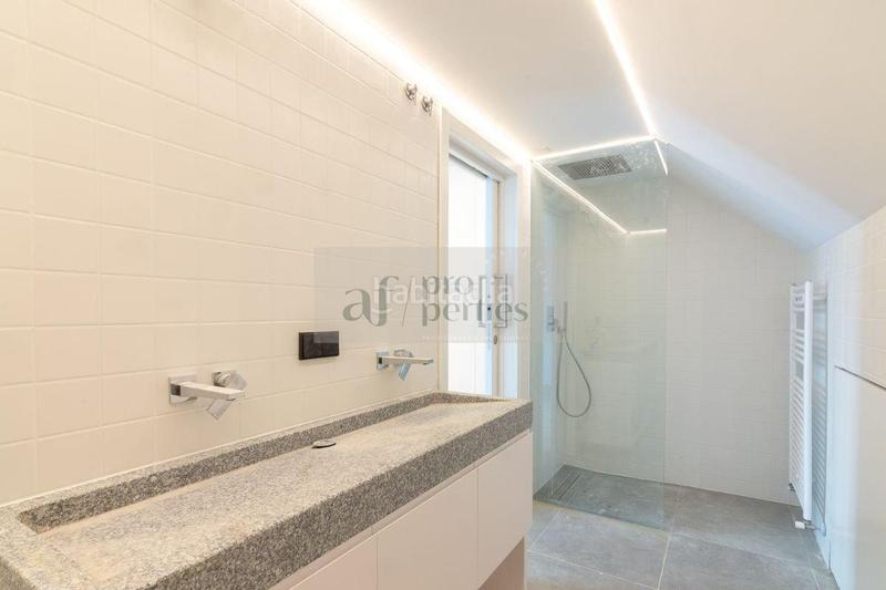 Foto 54b6e1af-03d5-4742-8251-2ff9885552a7. Pis a colon 11 a Centro - Areal Vigo