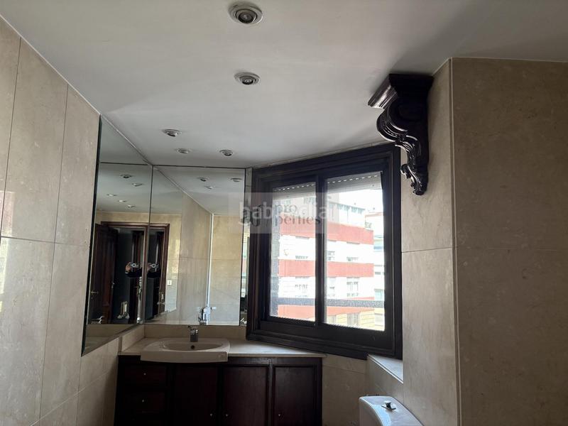 Foto cfa6d121-4ef7-4f68-91ca-0554c9998021. Appartamento con riscaldamento parcheggio piscina in Vigo