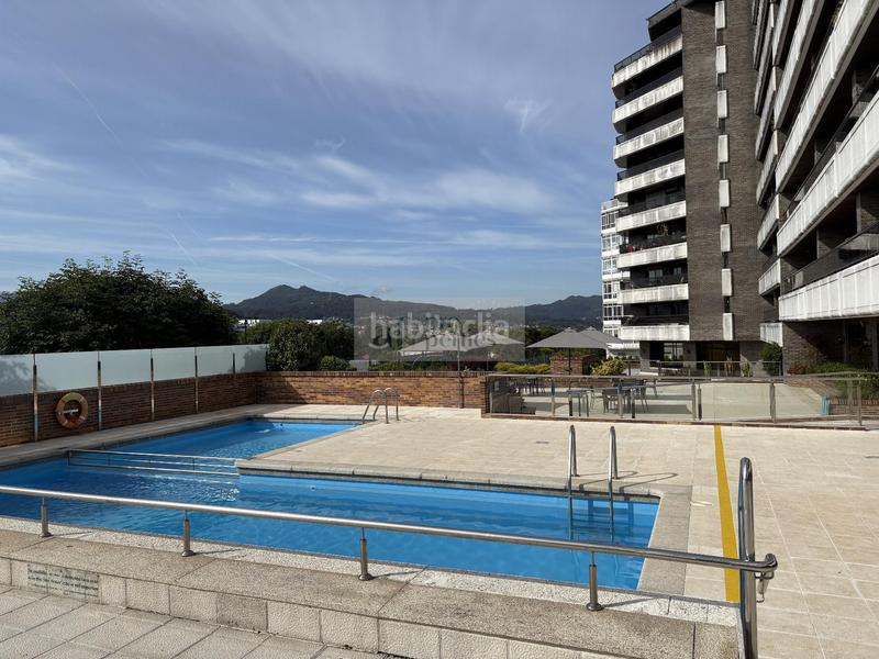 Foto deb7a9c1-0a3d-429d-8d1e-53999ec9905a. Appartamento con riscaldamento parcheggio piscina in Vigo