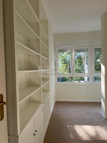 Foto deeb7c13-9344-4a49-80f7-1682d66179db. Alquiler piso  en Fuentelarreina Madrid