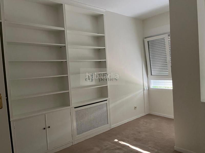 Foto f3ba0f3c-6dce-4360-98f9-6160330a979c. Alquiler piso  en Fuentelarreina Madrid