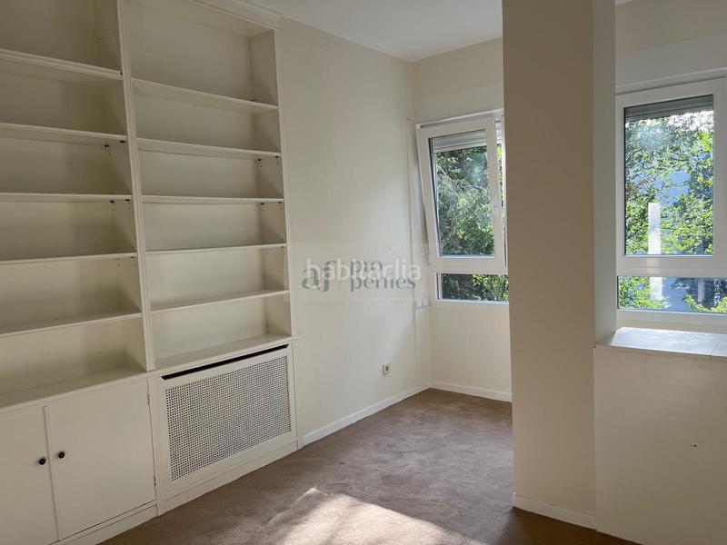 Foto 3275ba35-b187-4dd6-9d64-16d754bae211. Location appartement avec chauffage parking piscine dans Madrid