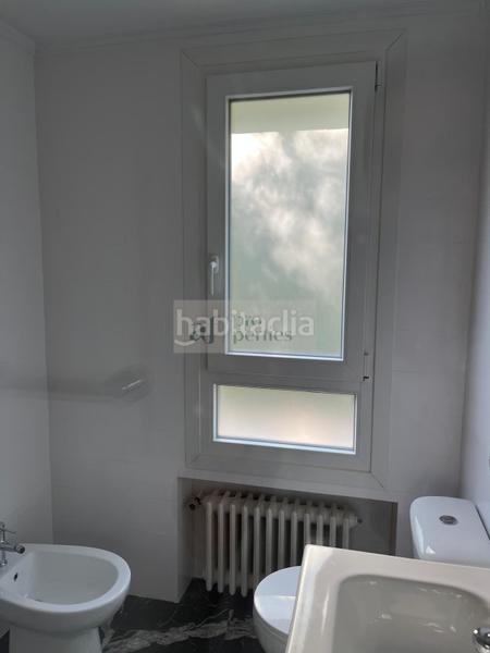 Foto 73887f90-3d3f-4668-9b3f-7c2f7a4edd12. Rent flat with heating parking pool in Fuentelarreina Madrid