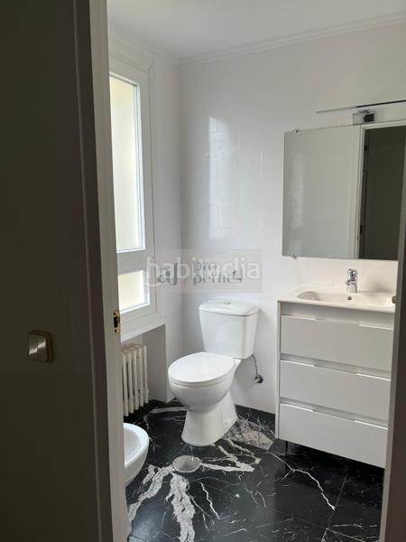 Foto 99c4e5ba-3352-46e7-b312-16a777a35ed6. Rent flat with heating parking pool in Fuentelarreina Madrid