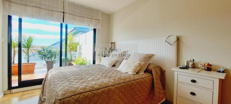 Foto c3901711-5caf-4f00-b575-ab4ba921d097. Penthouse with parking in Sanxenxo pueblo Sanxenxo