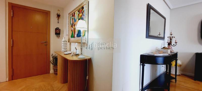 Foto ecb2bebe-ee05-4cf6-ad61-7f2a7c2ed6c7. Penthouse with parking in Sanxenxo pueblo Sanxenxo
