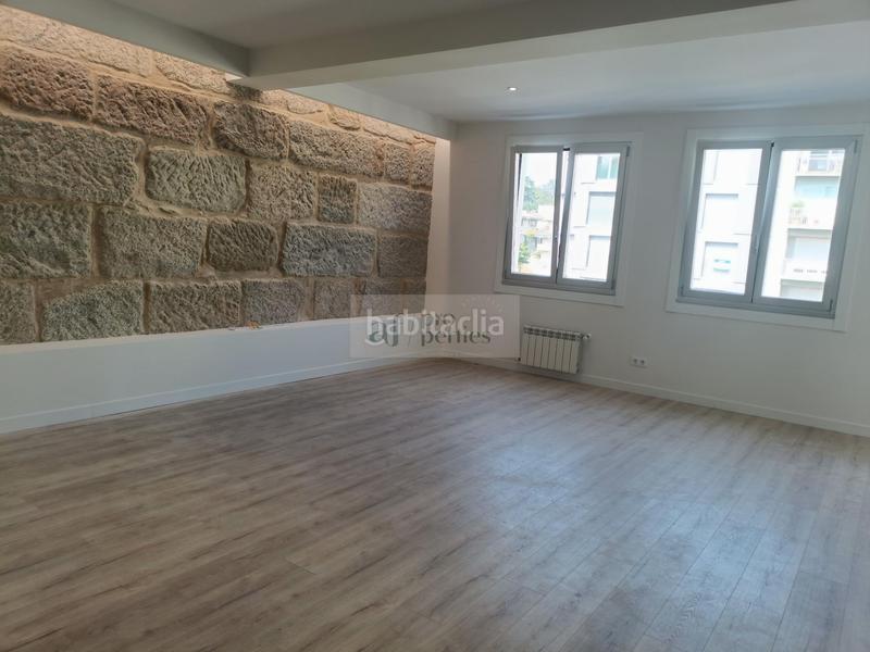 Foto 8b473d93-3382-484c-9d2f-127f9095155f. Attique avec chauffage dans O Castro Vigo