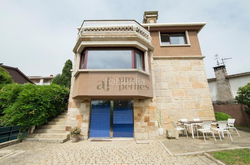 Foto 4447f3a1-cc9a-4c8b-a3b0-100811cf4aa5. Alquiler chalet  en Coia Vigo