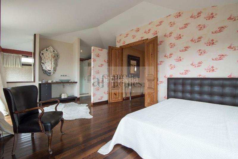 Foto 9f26b443-f453-438e-ab0b-402463613f99. Alquiler chalet  en Coia Vigo