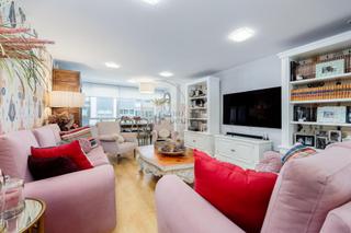 Pis  Regueiro. Vigopiso