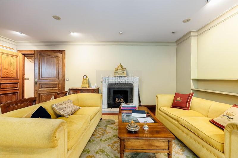 Foto 65424087-f73e-4358-a290-415762e42b3b. Flat with heating parking in Centro - Areal Vigo