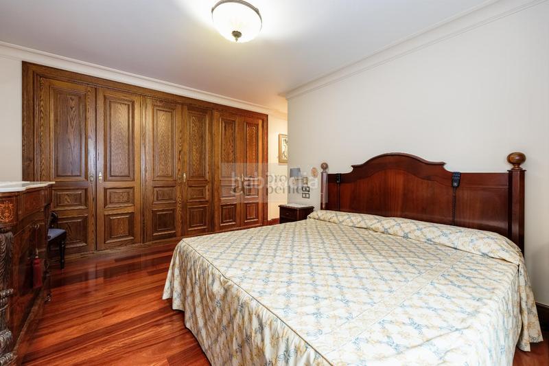 Foto 7c36ec53-ed26-409d-9dbf-02d5a4408ec6. Flat with heating parking in Centro - Areal Vigo