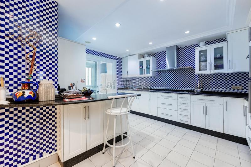 Foto ab6efb7c-8d86-4d98-b534-00b38cea69a9. Flat with heating parking in Centro - Areal Vigo