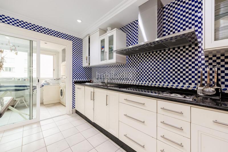 Foto de474880-aeea-4782-9b88-0d6607d444d2. Flat with heating parking in Centro - Areal Vigo