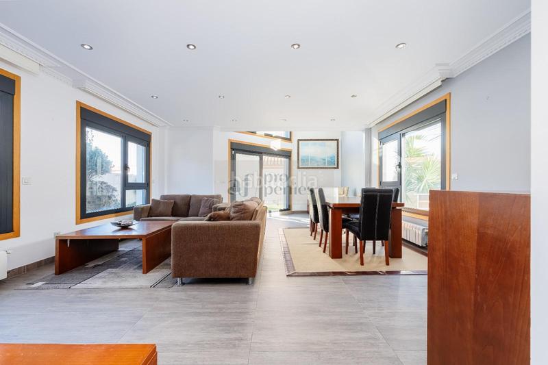 Foto 03c7df1b-7a06-49fe-a9c4-1b93dbcf5cd1. Chalet con riscaldamento parcheggio in Coruxo - Oia - Saiáns Vigo