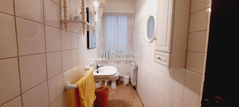 Foto 212821a6-296a-42a1-83a0-15c94886d123. Piso  en Zona de Plaza de Barcelos Pontevedra