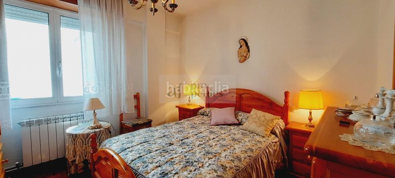Foto 4d7e4054-8c0d-413a-870a-a534090deb10. Piso  en Zona de Plaza de Barcelos Pontevedra