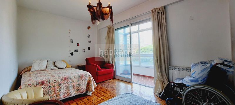 Foto a1b0e752-efe3-486b-885b-9903d0c996ac. Piso  en Zona de Plaza de Barcelos Pontevedra