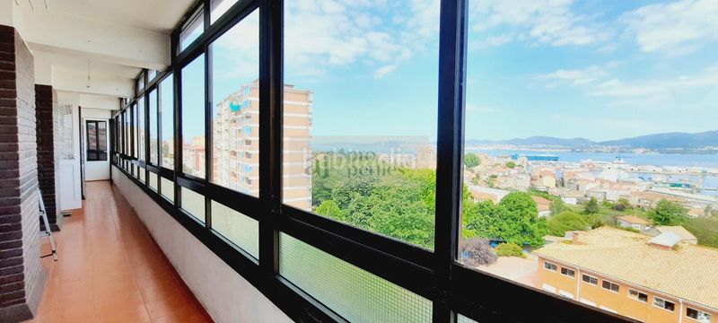 Foto 56284eaa-4682-4fc6-a9d3-e8914ce0d4e0. Pis amb calefacció aparcament a Coia Vigo