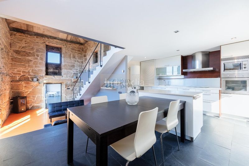 Foto 67df36ff-dbee-4e2d-9d2c-1fe9fff93865. Casa con riscaldamento piscina in Cotobade