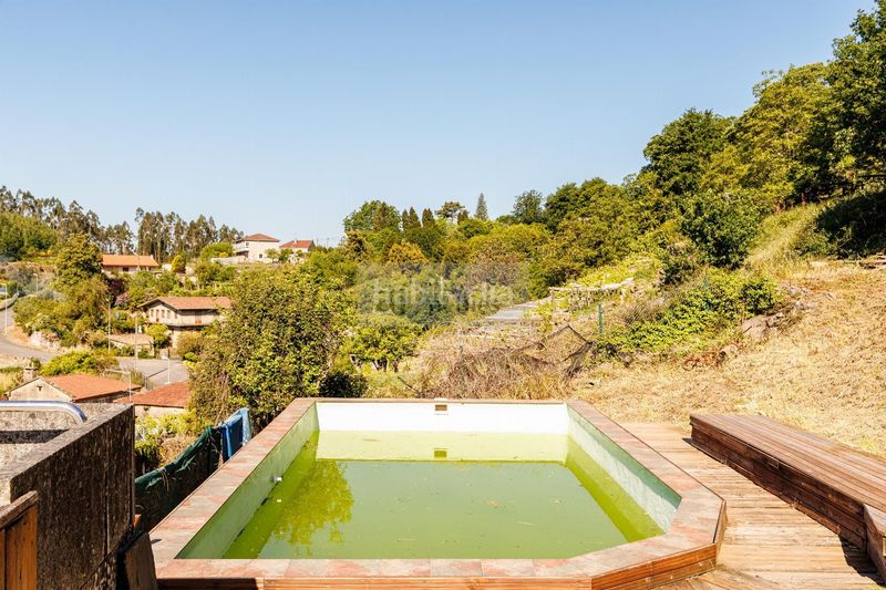 Foto e2c0ee6f-c867-4070-b95c-8e2339228ba7. Casa con riscaldamento piscina in Cotobade