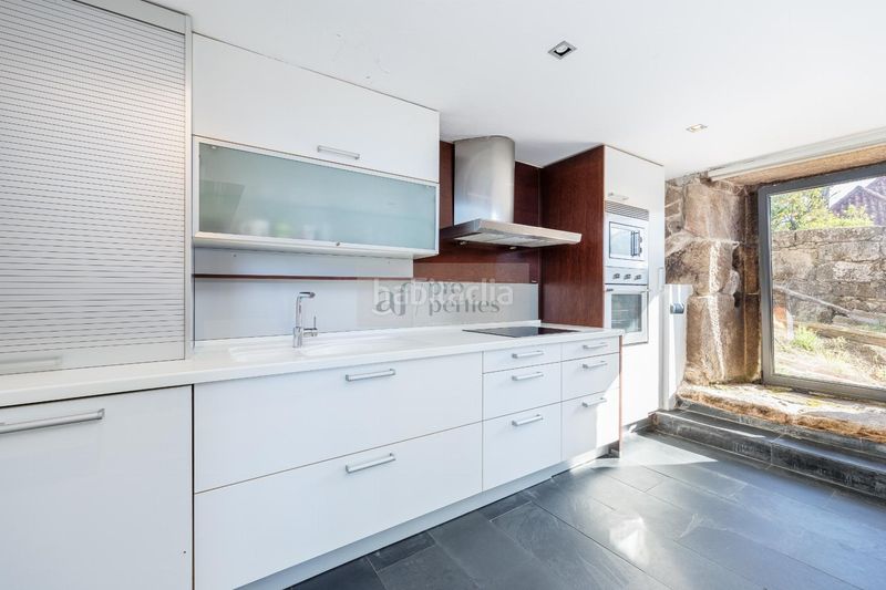 Foto e40f4dd1-5e07-4a24-87ac-1af7e7b9c800. Casa con riscaldamento piscina in Cotobade