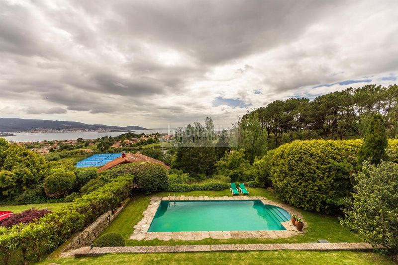 Foto 4b9f5911-f2cf-445e-b29a-6f956ba46624. Xalet amb calefacció aparcament piscina a Nigrán centro Nigrán