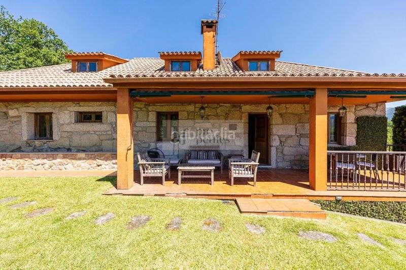Foto ea032fe5-5d00-475e-8e31-95d8455b2c6d. Xalet amb calefacció aparcament piscina a Gondomar