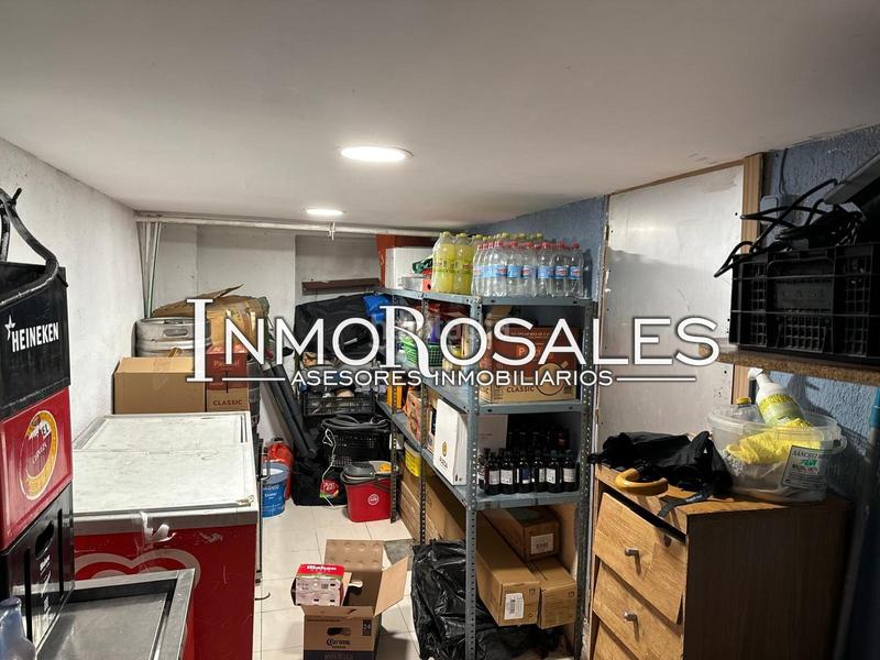 Foto 5380725a-2b89-4968-9e02-296dcfa40776. Pas-de-porte local commercial dans Butarque Madrid