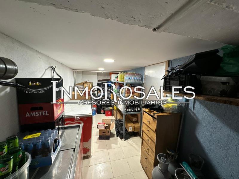 Foto cda1a78d-46dc-4079-af09-49f1e7ec627a. Pas-de-porte local commercial dans Butarque Madrid