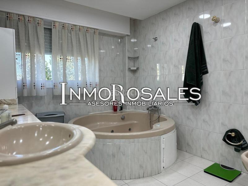 Foto 000473da-9006-4c90-8434-ea372a5583d3. Appartamento con parcheggio piscina in Butarque Madrid