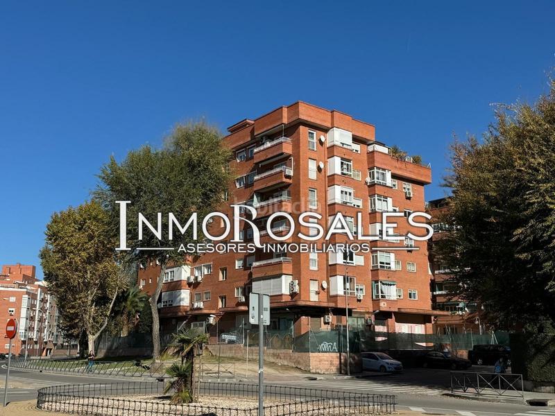 Foto 0a92c29c-bfba-4f02-96da-72b82ac03ba1. Appartamento con parcheggio piscina in Butarque Madrid