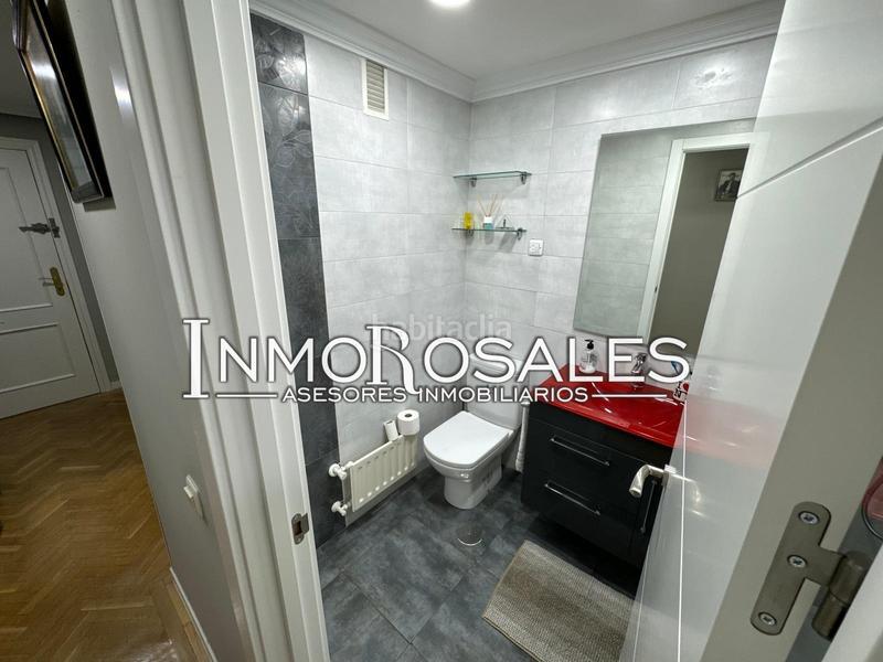 Foto 21c68df2-d32a-47e7-9a12-fd08bdb6cbf2. Appartamento con parcheggio piscina in Butarque Madrid