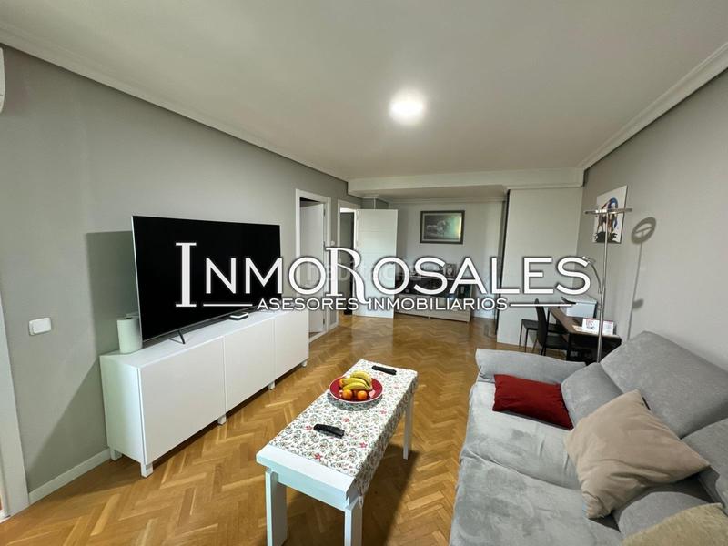 Foto 53be3431-3d87-4d9b-bdf2-a9d66486d04c. Appartamento con parcheggio piscina in Butarque Madrid