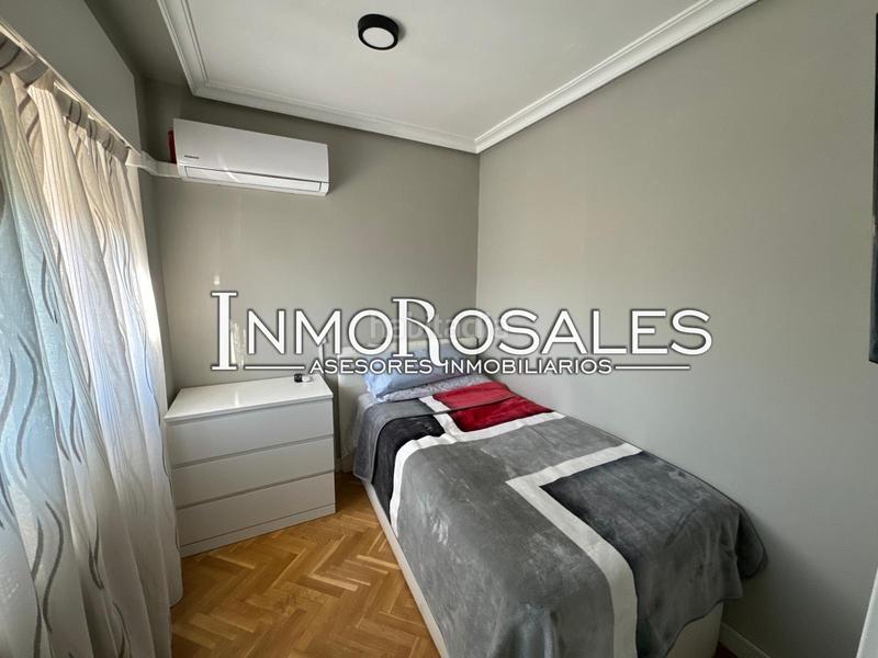 Foto cb494f66-33de-4555-8d03-2da23c018bb6. Appartamento con parcheggio piscina in Butarque Madrid