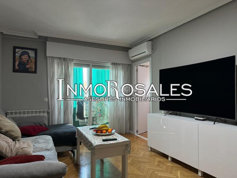 Foto ce679d0d-6dae-45ee-b194-a6338de69000. Appartamento con parcheggio piscina in Butarque Madrid