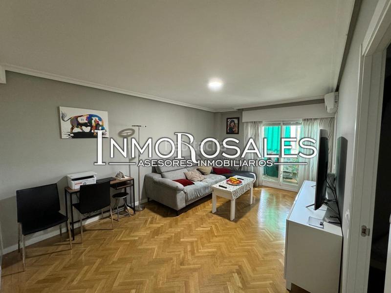 Foto e5c14b05-9ab4-4ec1-a3c1-ada028df3565. Appartamento con parcheggio piscina in Butarque Madrid