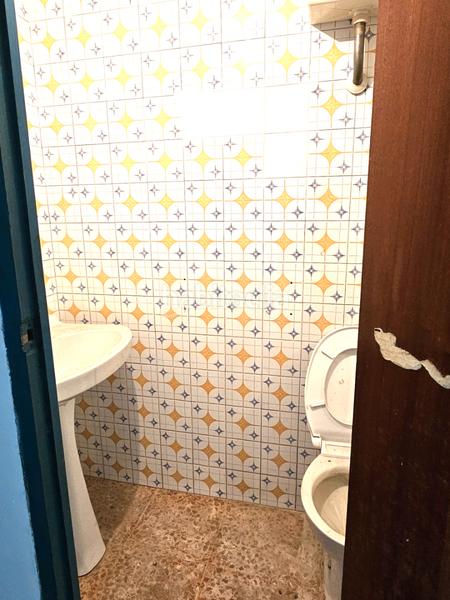 Foto d31759be-b35e-4e42-86c6-9116c909b398. Local comercial en calle garcilaso de la vega 5 en Torrelavega