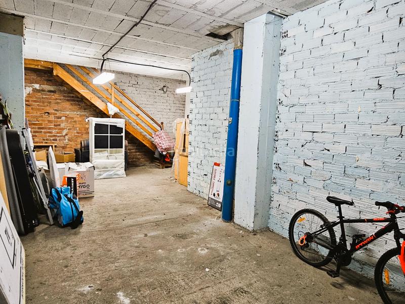 Foto e04662e1-a2c6-479f-9c72-fd56958b4e9e. Local comercial en calle garcilaso de la vega 5 en Torrelavega