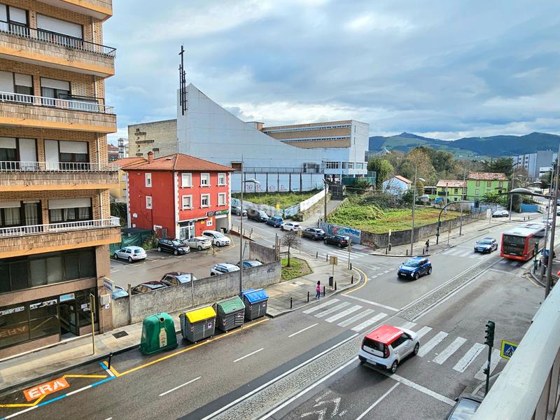 Foto ff8fd4fc-0d36-4c60-b17a-a4971ea96094. Appartement dans Centro Torrelavega